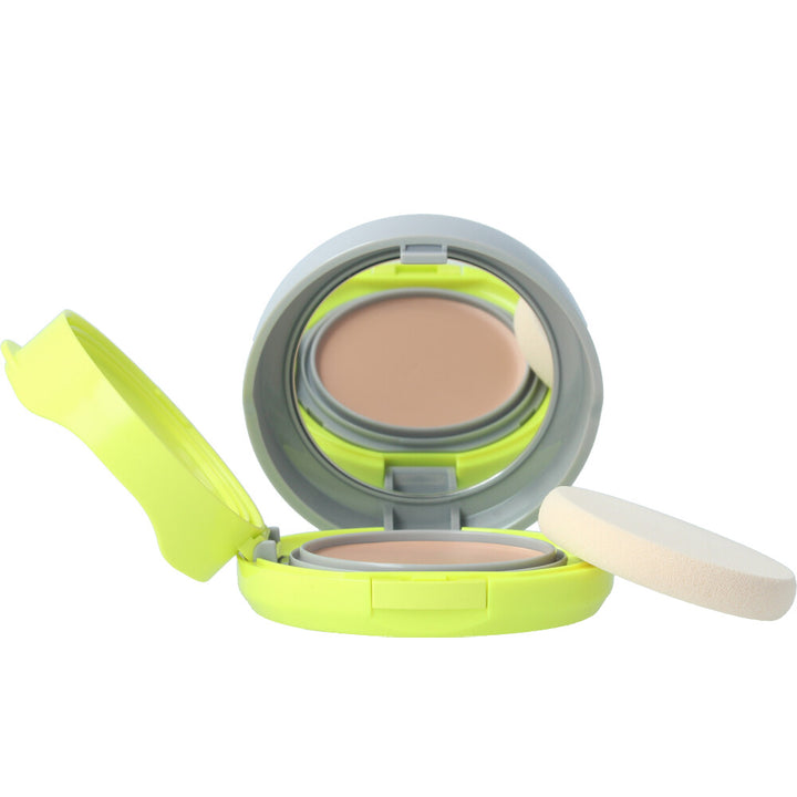 Light shade compact BB powder with sponge applicator, SPF50+ compact