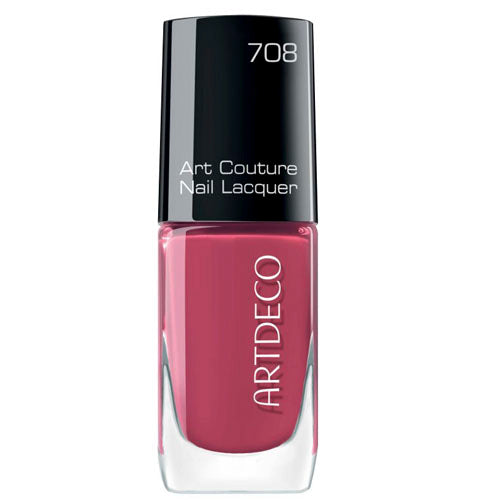 10 ml cream nail lacquer in muted pink, curved brush visible