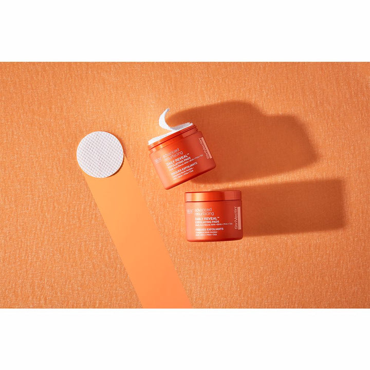 Box of single‑use exfoliating discs, 60 sachets, pre‑soaked acid blend