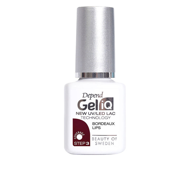 5 ml bottle of bordeaux semipermanent gel nail colour with precision brush