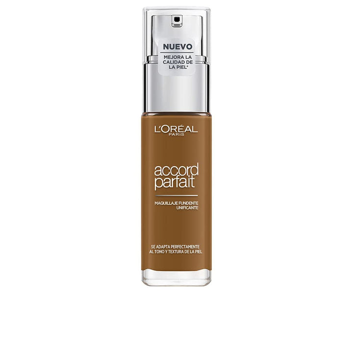 30 ml glass bottle of hyaluronic liquid foundation, neutral beige shade