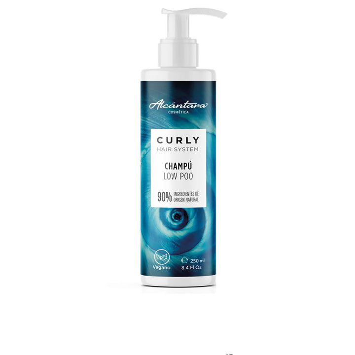 250 ml creamy low‑poo shampoo bottle for wavy and curly hair, fruity scent