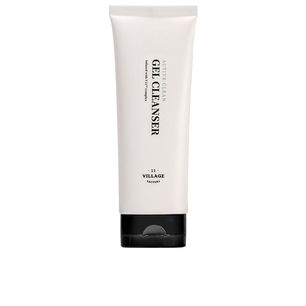 Clear gel cleanser bottle, 100 ml, labelled for oily to combination skin
