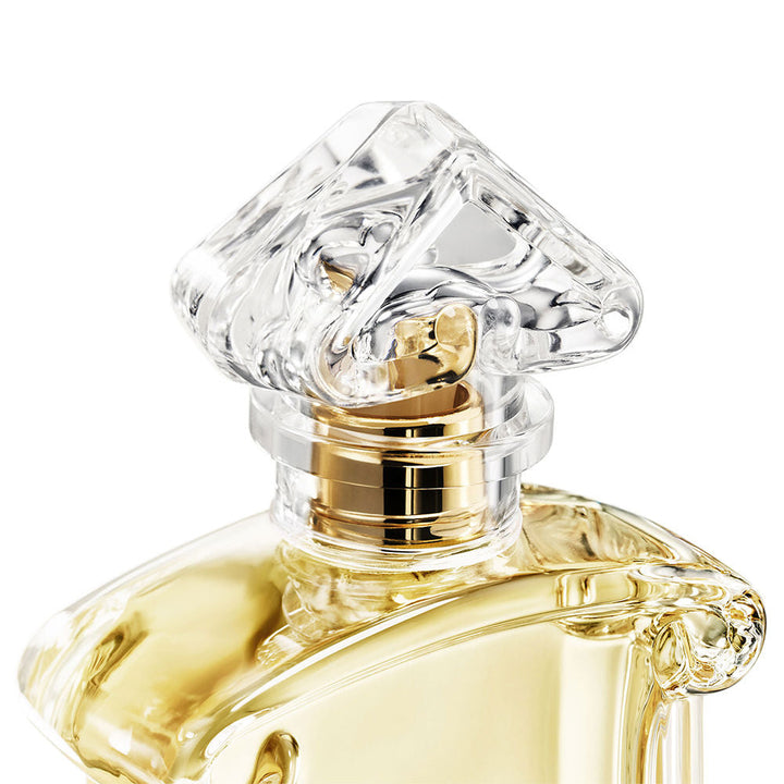 75 ml triangular glass flacon; floral almond eau de parfum for Women