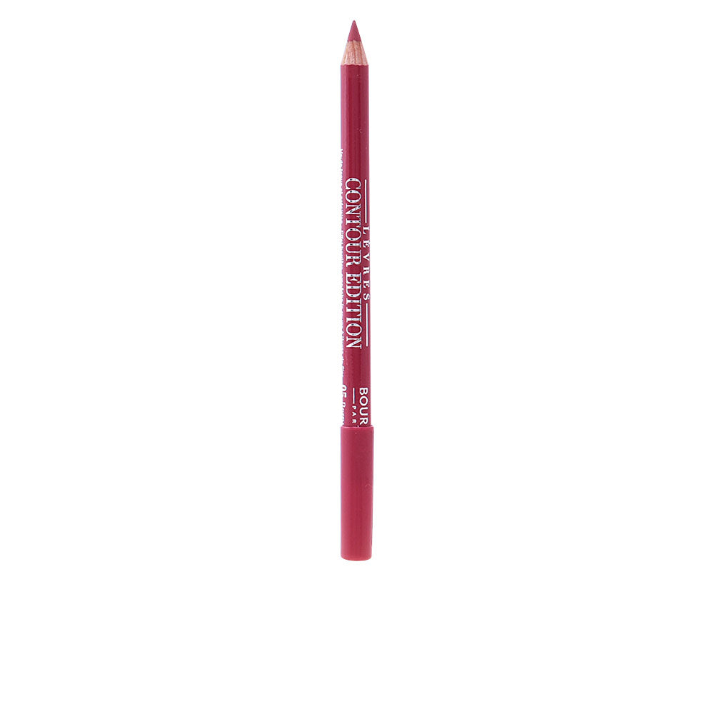 Slim lip liner pencil in 05 Berry Much, creamy tan wood casing