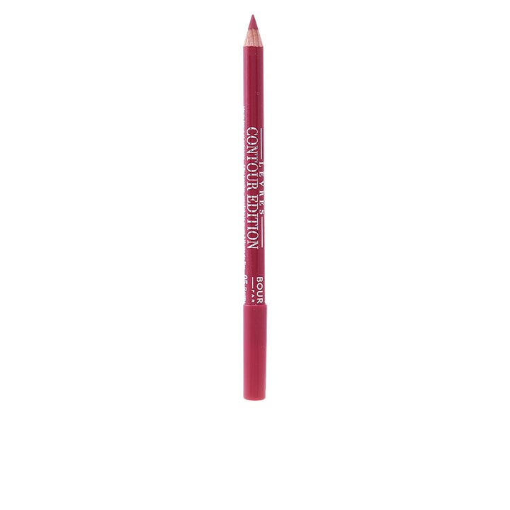 Slim lip liner pencil in 05 Berry Much, creamy tan wood casing