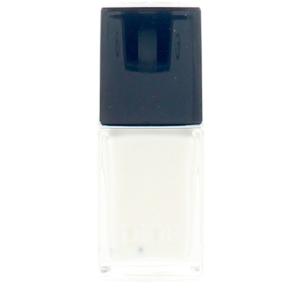 10 ml brown gel‑effect nail lacquer with flat rounded brush, high‑shine finish