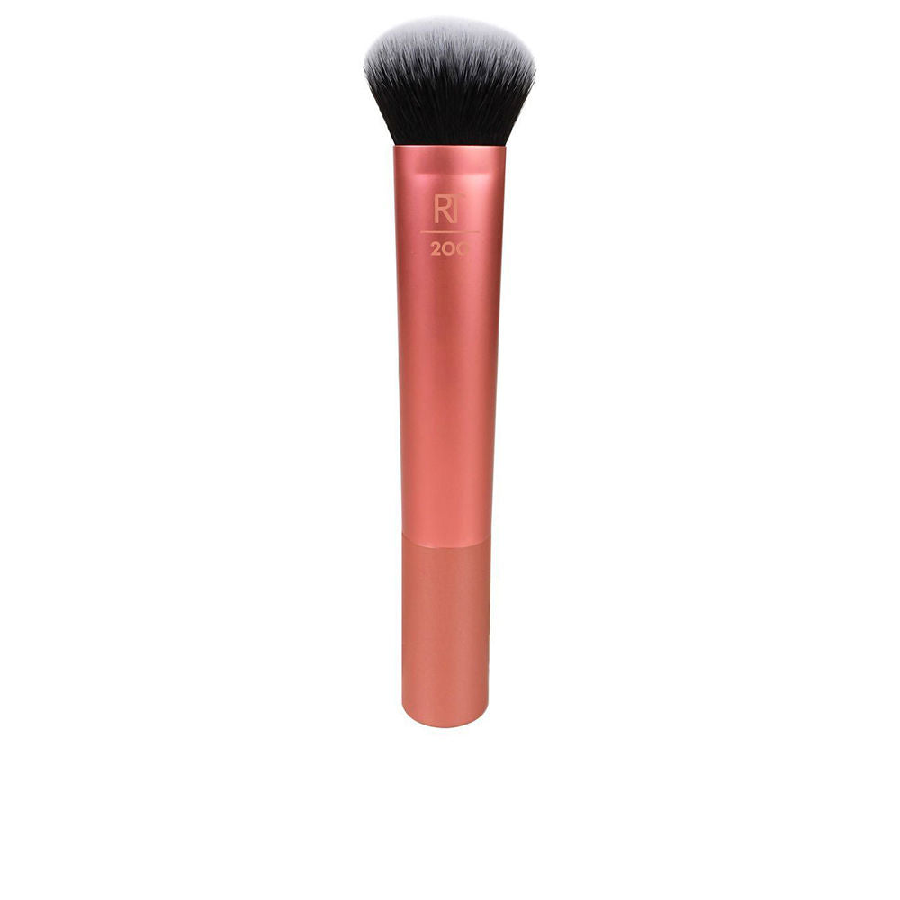 Flat-rounded dense foundation brush with synthetic UltraPlush fibres, compact handle